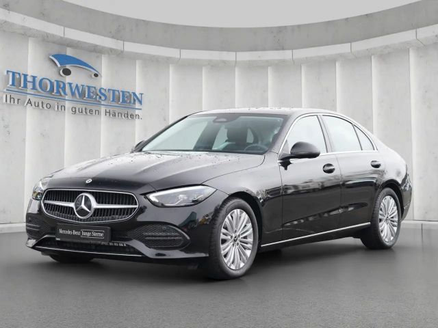 Mercedes-Benz C 180 Sedan