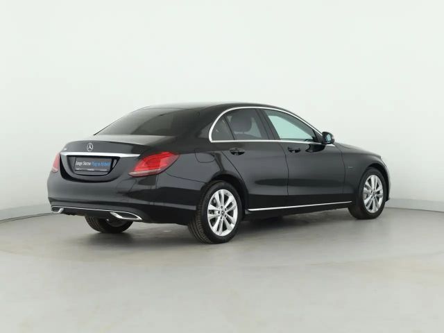 Mercedes-Benz C 300 AVANTGARDE Sedan