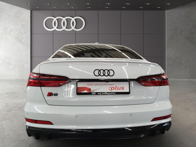 Audi S6 Quattro Sedan