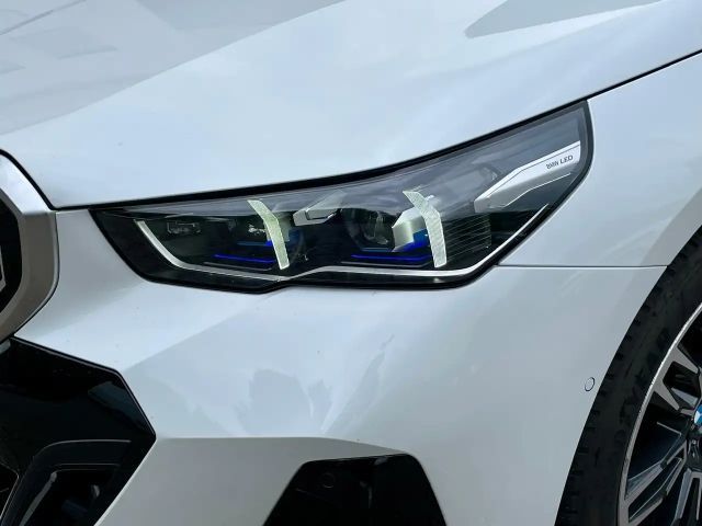 BMW 520 520d M-Sport Touring