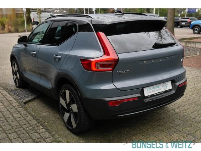 Volvo XC40 AWD Plus Recharge Twin Engine