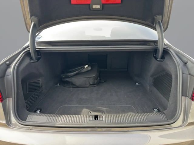 Audi A8 60 TFSI Quattro