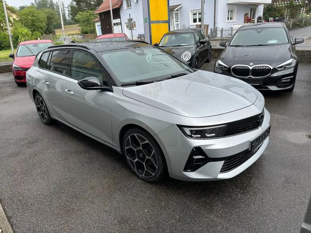 Opel Astra Ultimate