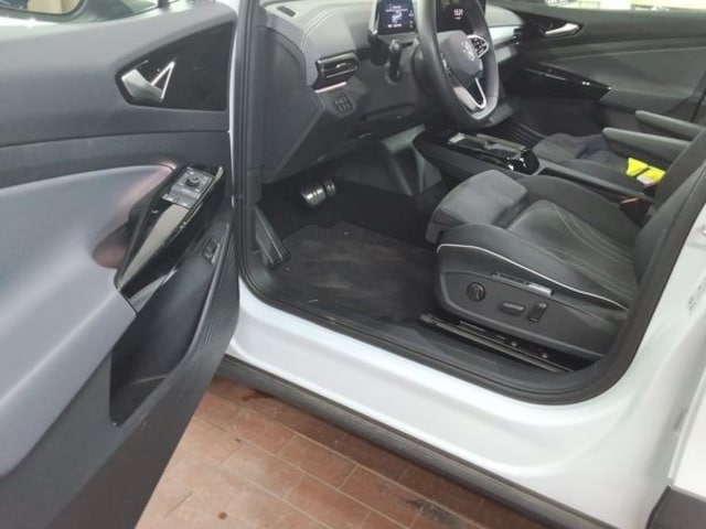 Volkswagen ID.4 /AHK /PANO /WÄRMEPUMPE