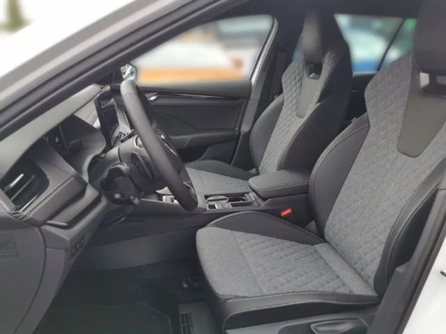 Skoda Octavia 1.5 TSI Combi Sportline