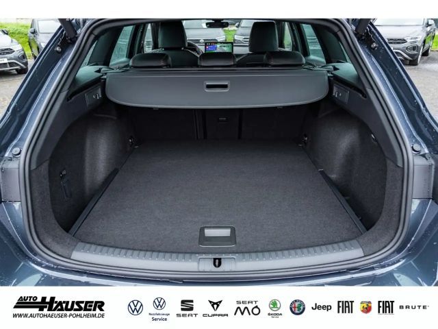 Seat Leon 2.0 TDI Black DSG FR-lijn Sportstourer