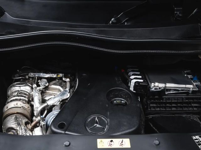 Mercedes-Benz V 300 4MATIC