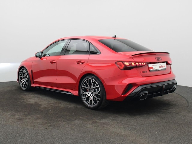 Audi RS3 Quattro S-Tronic Sedan