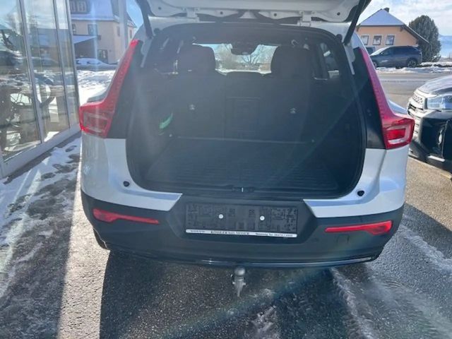 Volvo XC40 Dark Plus
