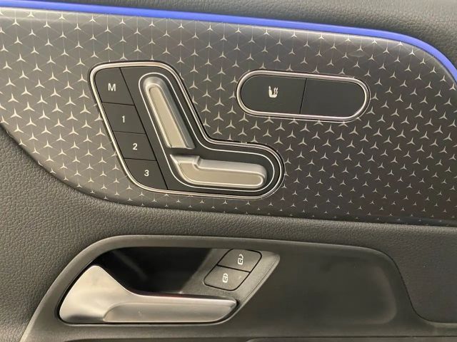 Mercedes-Benz B 200 Progressive Sedan