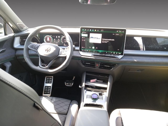 Volkswagen Tayron Tayron 2.0 TDI DSG R-Line 4MOTION *PANO*AHK*