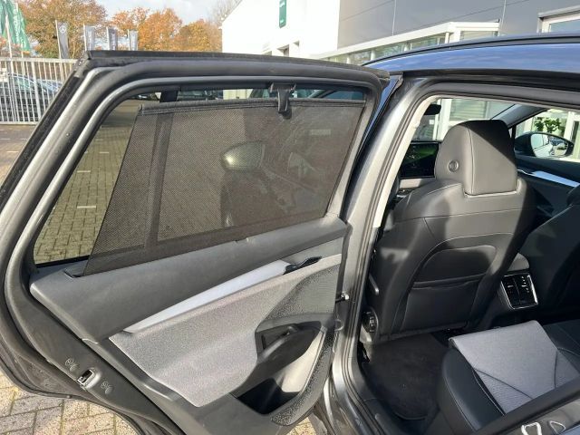 Skoda Enyaq Loft iV 60