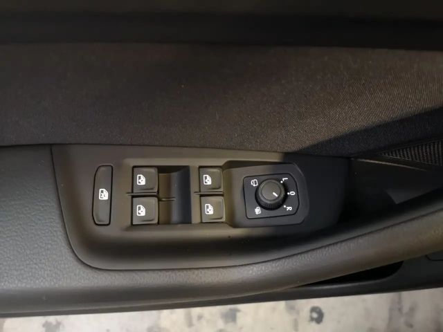 Volkswagen Passat Business DSG Variant