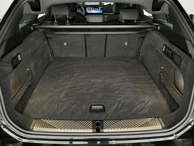 BMW 520 520d M-Sport Touring xDrive