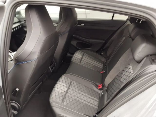 Volkswagen Golf DSG Sport