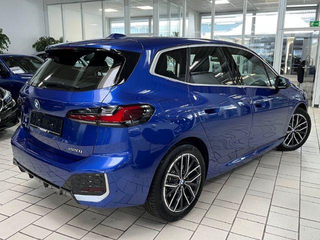 BMW 220 220i Active Tourer