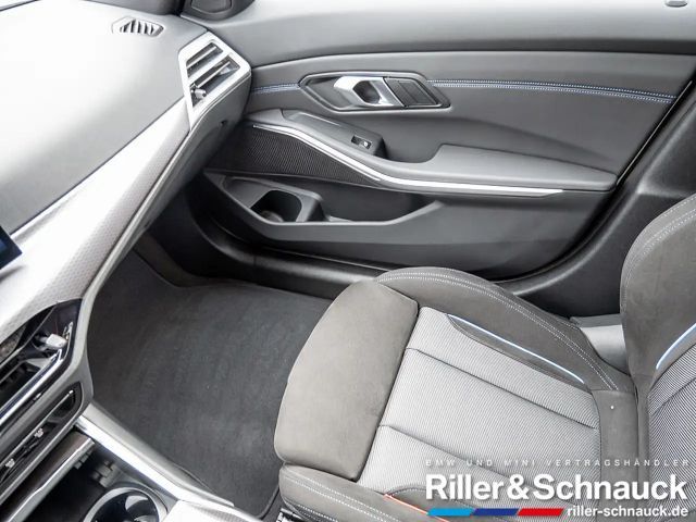 BMW 320 320i M-Sport Touring