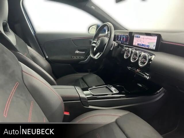 Mercedes-Benz A 220 A 220 d AMG Line