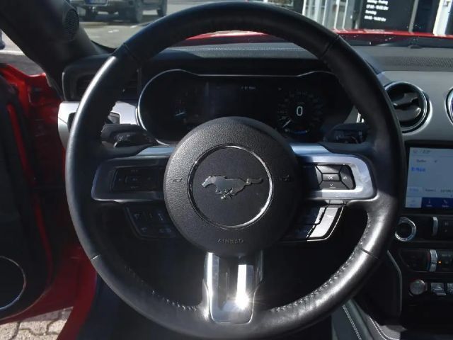 Ford Mustang Convertible GT 5.0 V8