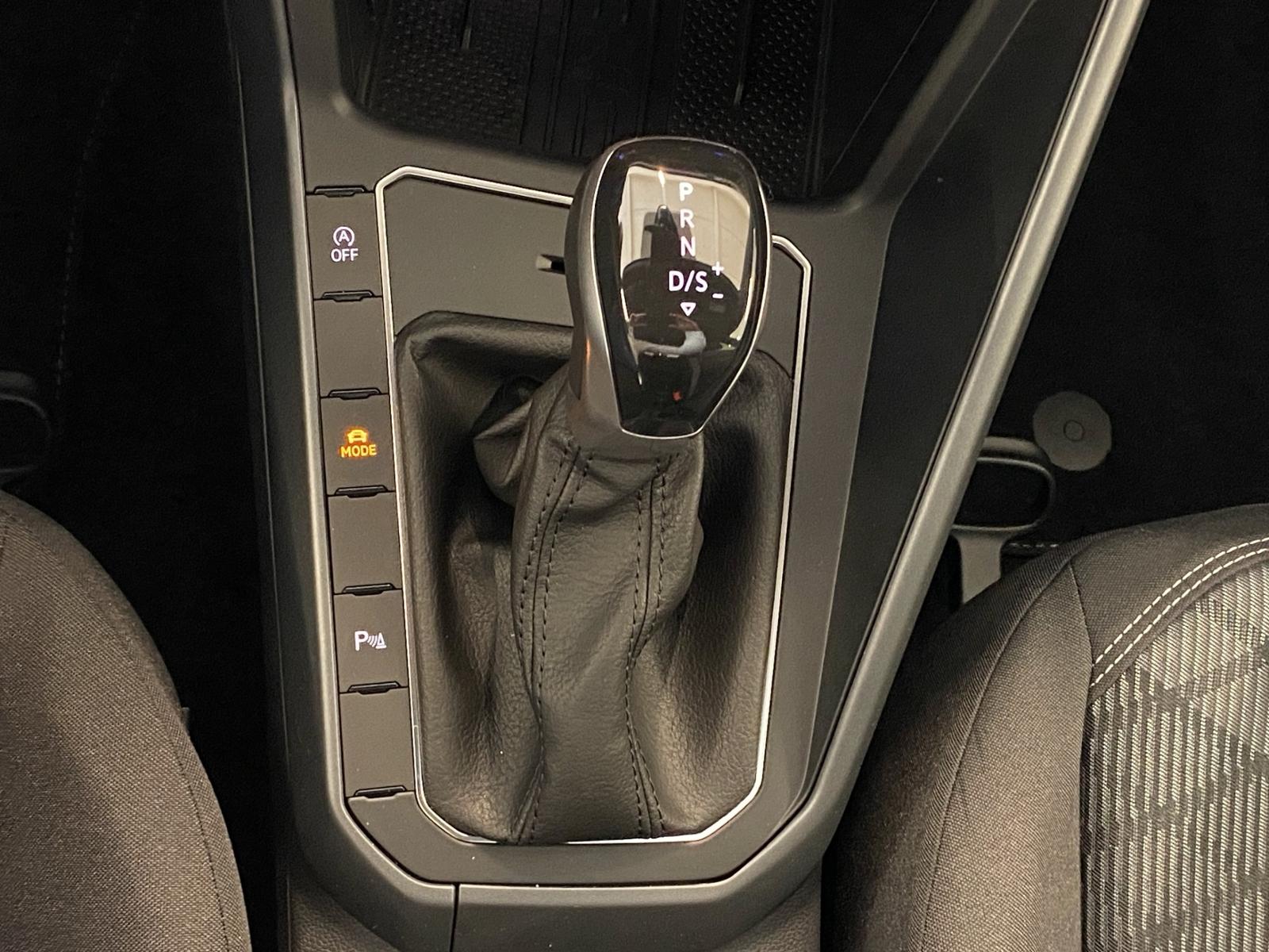 Volkswagen Taigo 1.5 TSI DSG R-Line