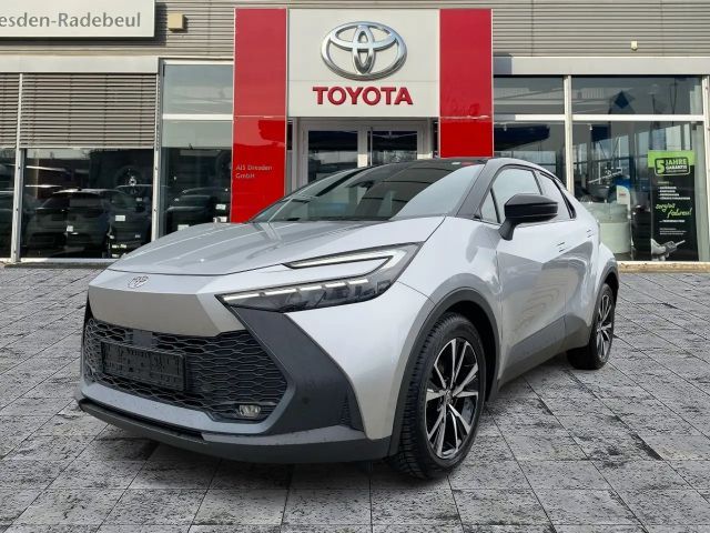 Toyota C-HR Hybride Team D