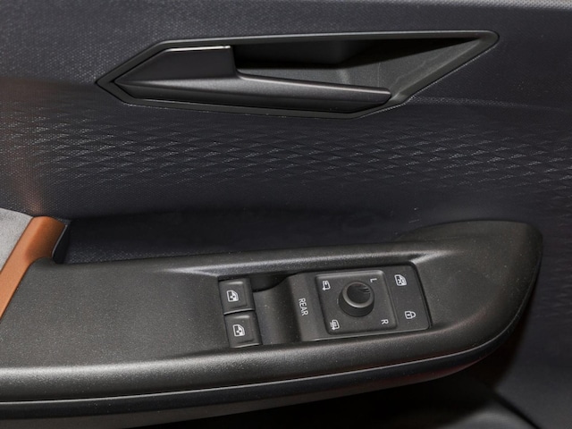 Cupra Born Born LM19 SITZHZ PRIVACY KAMERA ALLWETTER