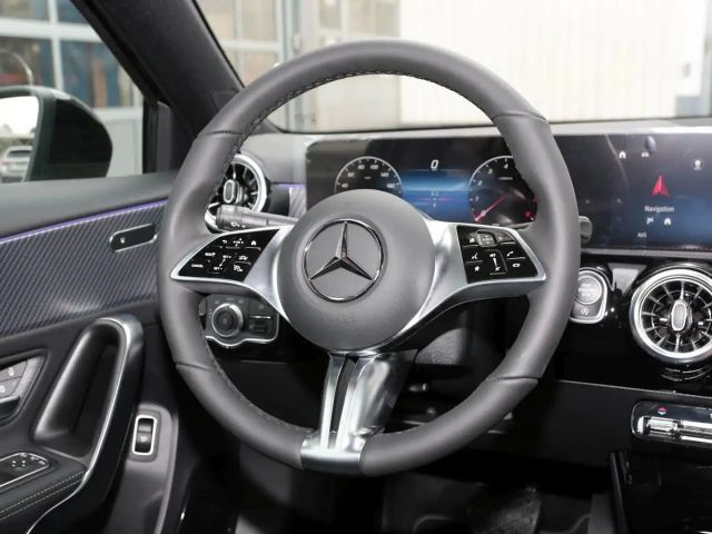 Mercedes-Benz A 200 Progressive