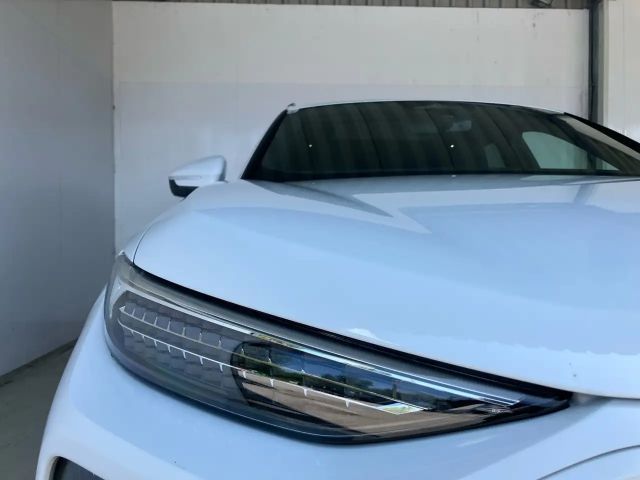 Audi Q6 e-tron Quattro