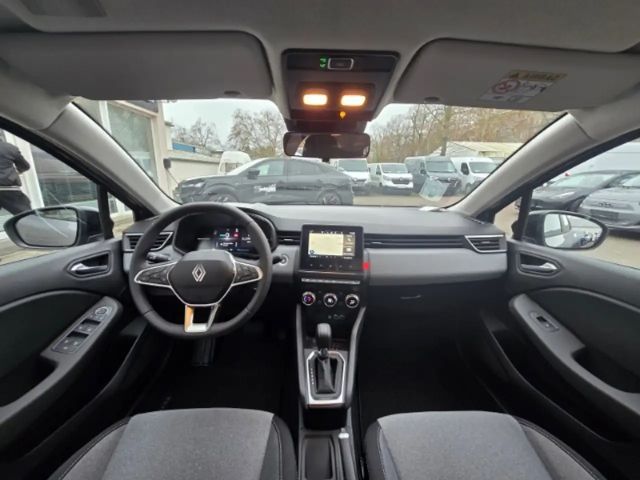 Renault Clio E-Tech Evolution Hybrid