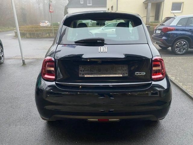 Fiat 500e Icon
