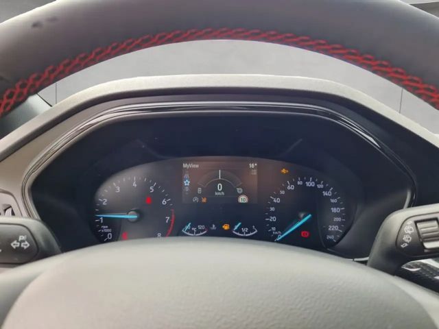 Ford Focus EcoBoost ST Line