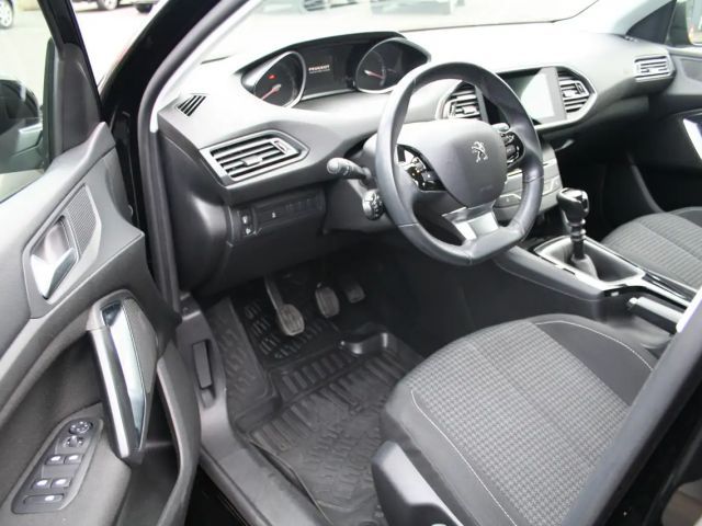 Peugeot 308 Active Pack