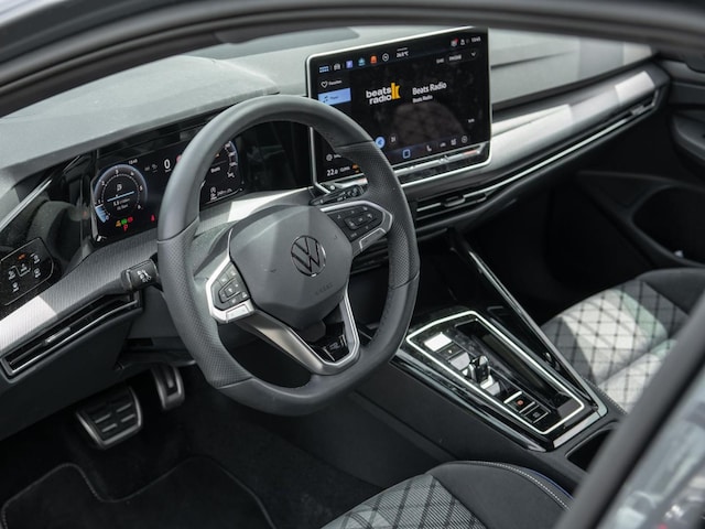 Volkswagen Golf Business DSG R-Line Style