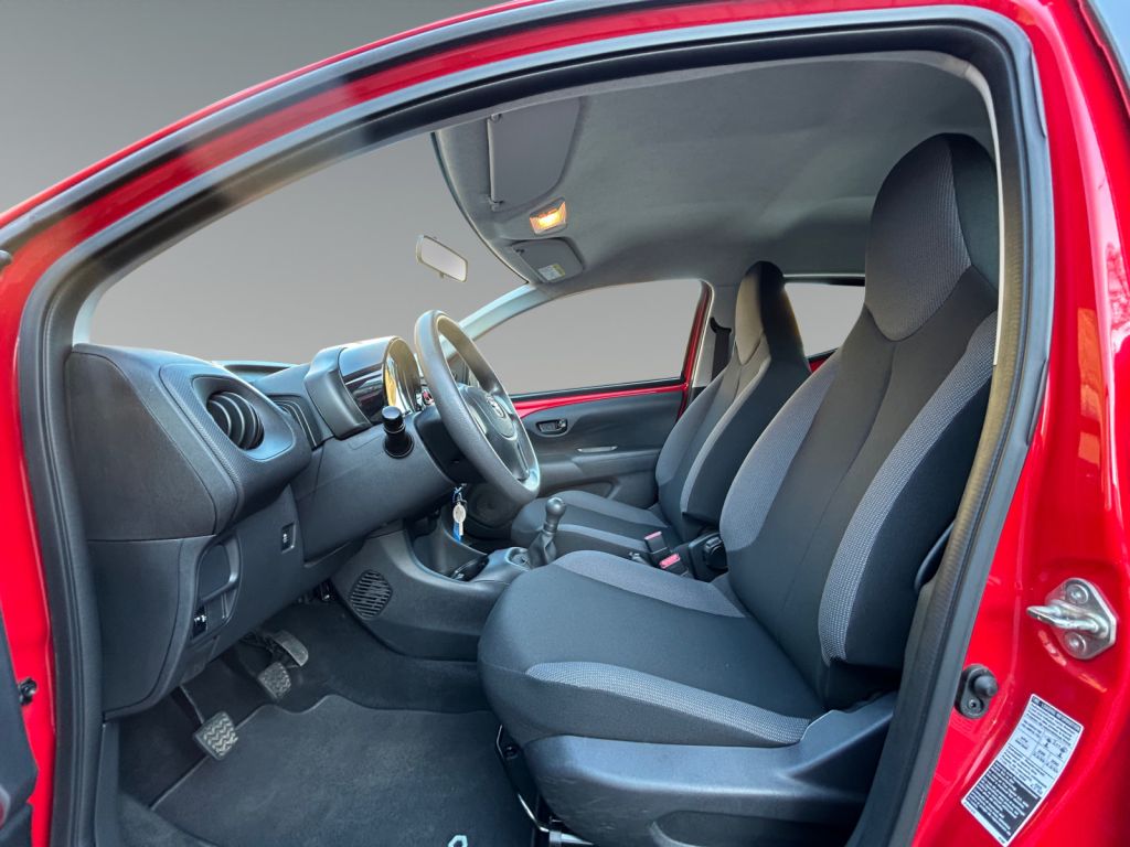 Toyota Aygo 5-deurs Business Plus