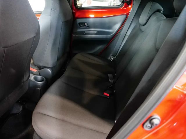 Toyota Aygo X 1.0 VVT-i Hatchback Team D