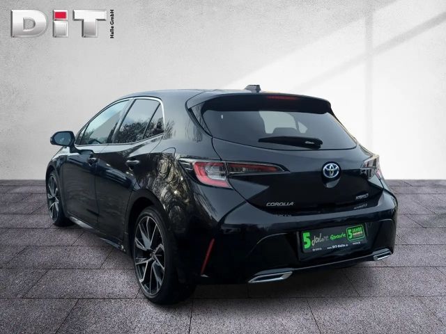 Toyota Corolla Lounge