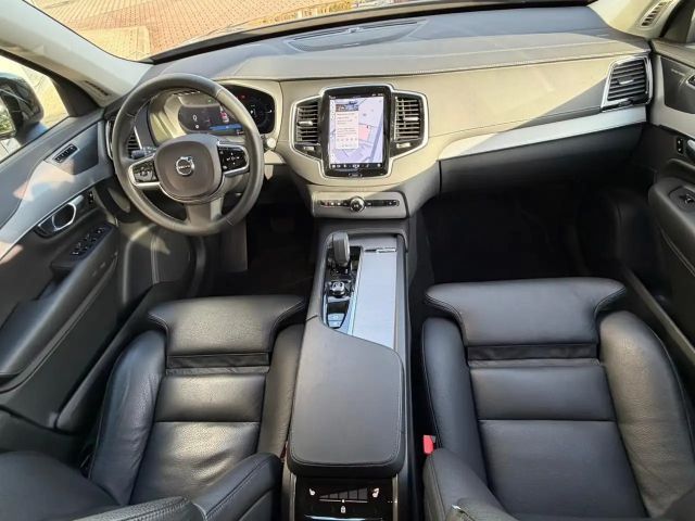 Volvo XC90 AWD Dark Plus Recharge T8