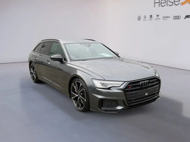 Audi S6 Avant Quattro
