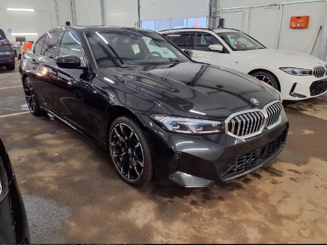 BMW 330 330i M-Sport Sedan xDrive