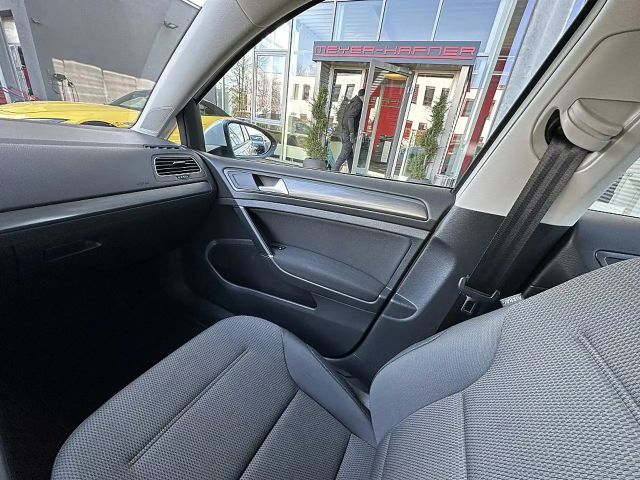 Volkswagen Golf e-Golf