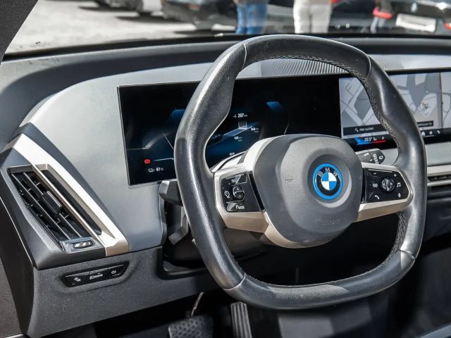 BMW iX xDrive40