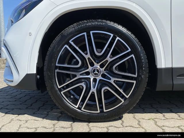 Mercedes-Benz GLA 200 AMG Line