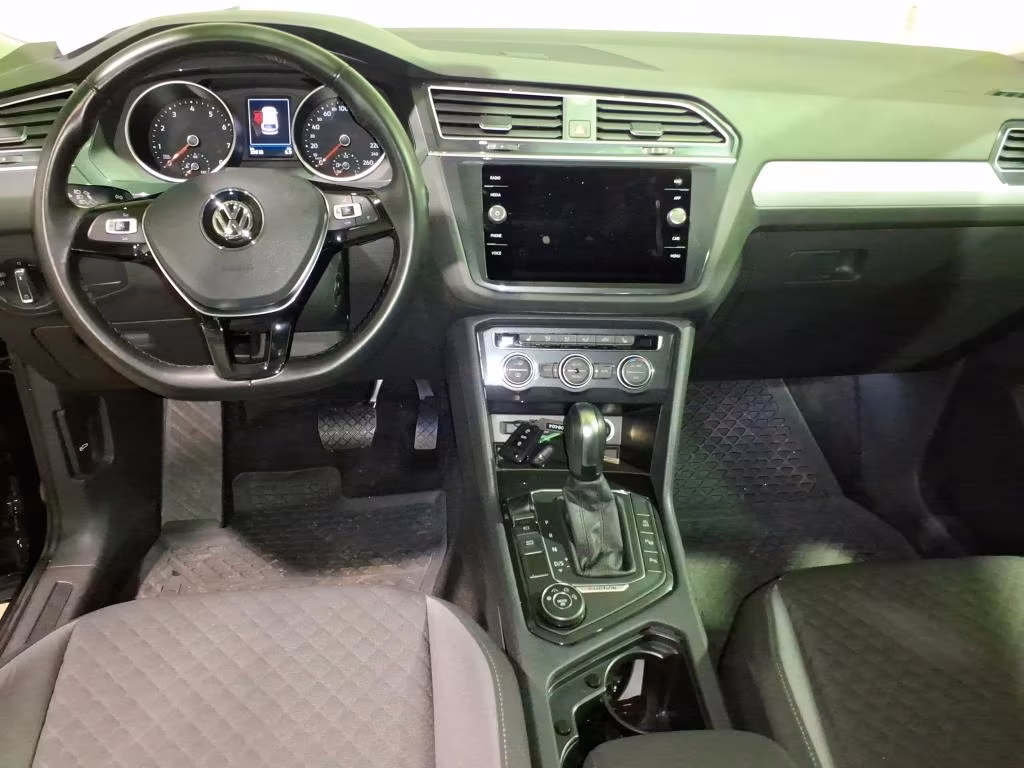 Volkswagen Tiguan 2.0 TSI DSG