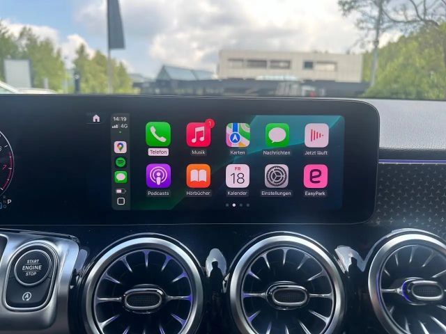 Mercedes-Benz GLB 220 4MATIC Progressive