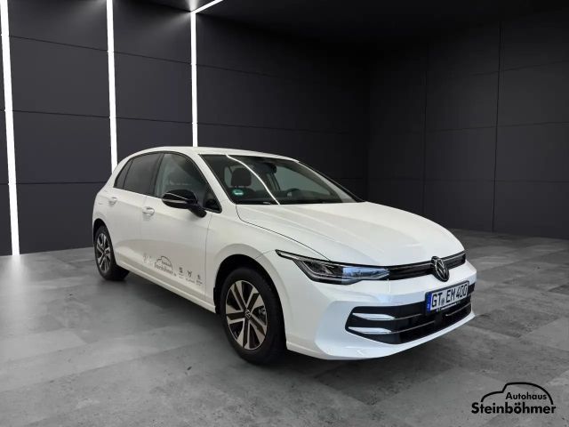 Volkswagen Golf 1.5 eTSI DSG