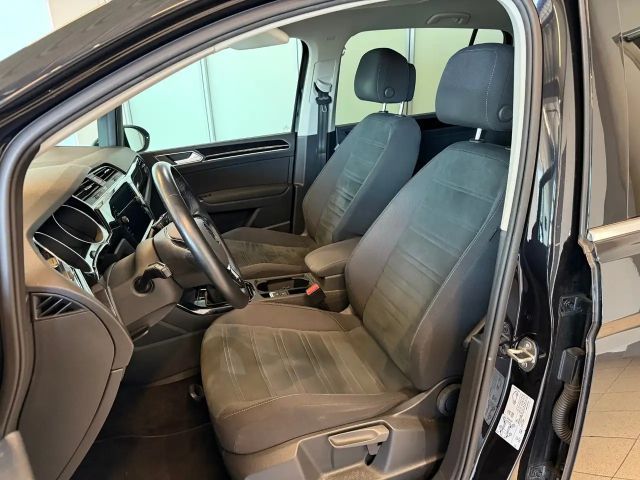 Volkswagen Touran 1.5 TSI Highline
