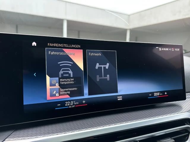 BMW 320 320i M-Sport Touring