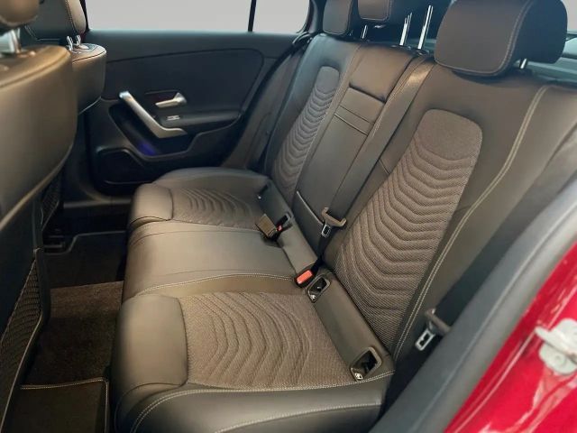 Mercedes-Benz A 200 Progressive;MBUX; Winter-Paket