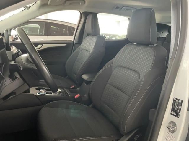 Ford Kuga AWD Cool & Connect