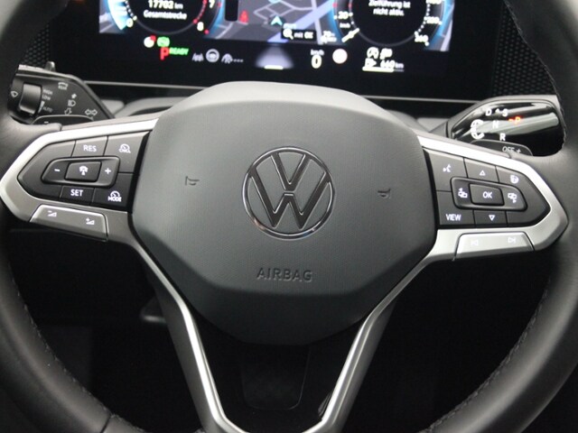 Volkswagen Passat 1.5 eTSI DSG Variant